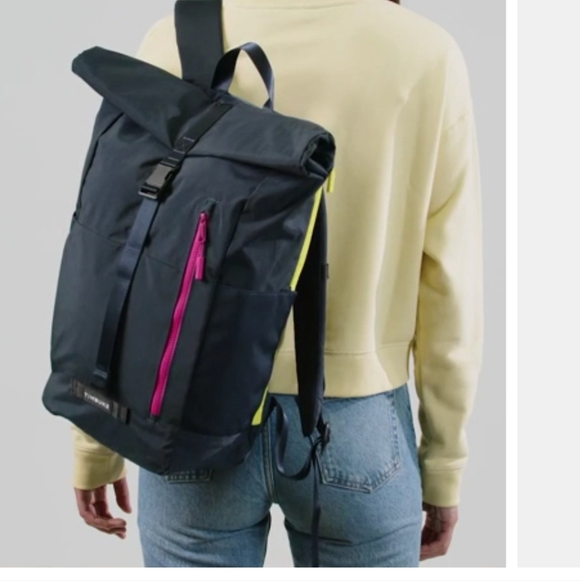 NWT.  Timbuk2 GOOGLE PLAY SPECIAL EDITION  TUCK LAPTOP BACKPACK. (RARE) - Picture 7 of 12